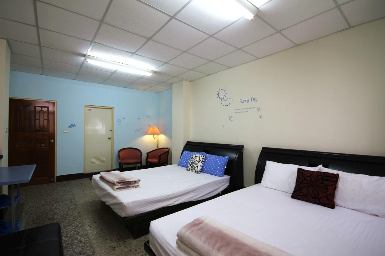 Kite Hostel Чиай Сити Екстериор снимка