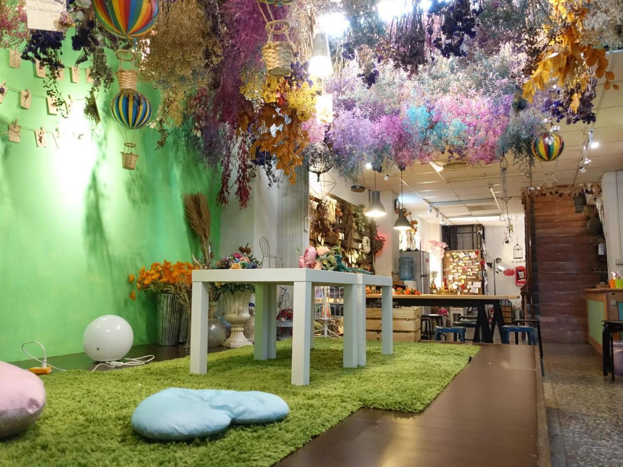 Kite Hostel Чиай Сити Екстериор снимка